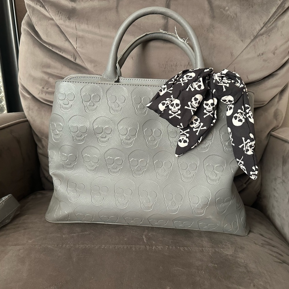 Betsey Johnson Gray Skulltastic Bag